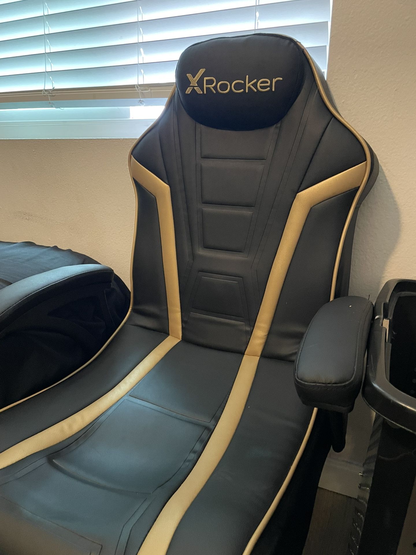 Xrocker Speaker Chair