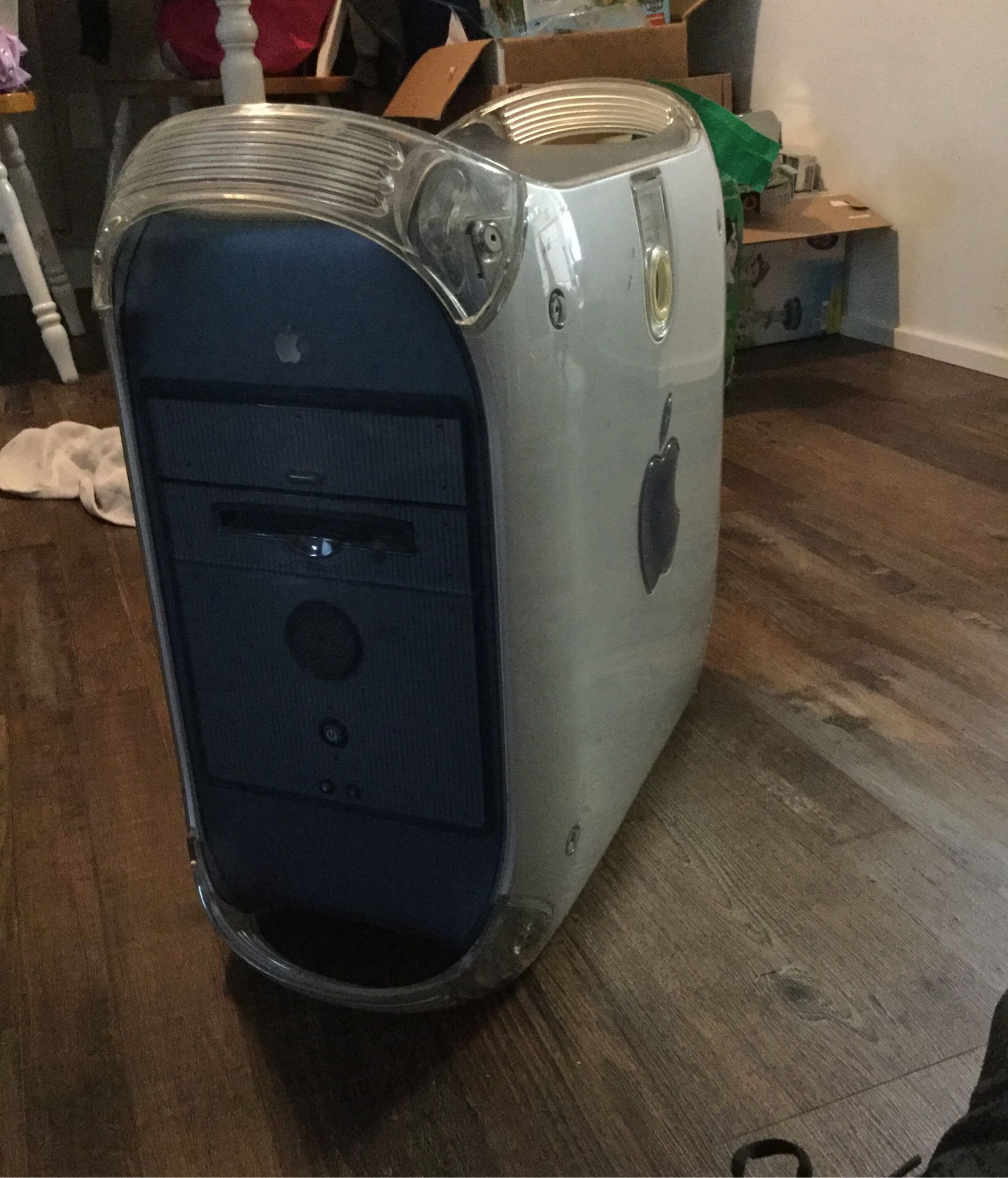 Mac G4 tower