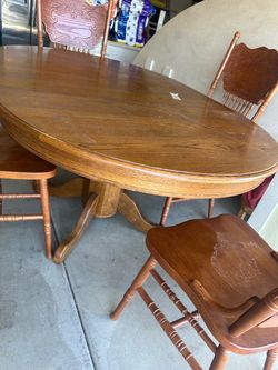 Oak Oval Dining Table with Chairs