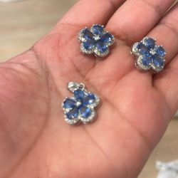 Cubic Zirconia Pendant Set 
