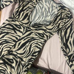 One Piece Zebra Print 