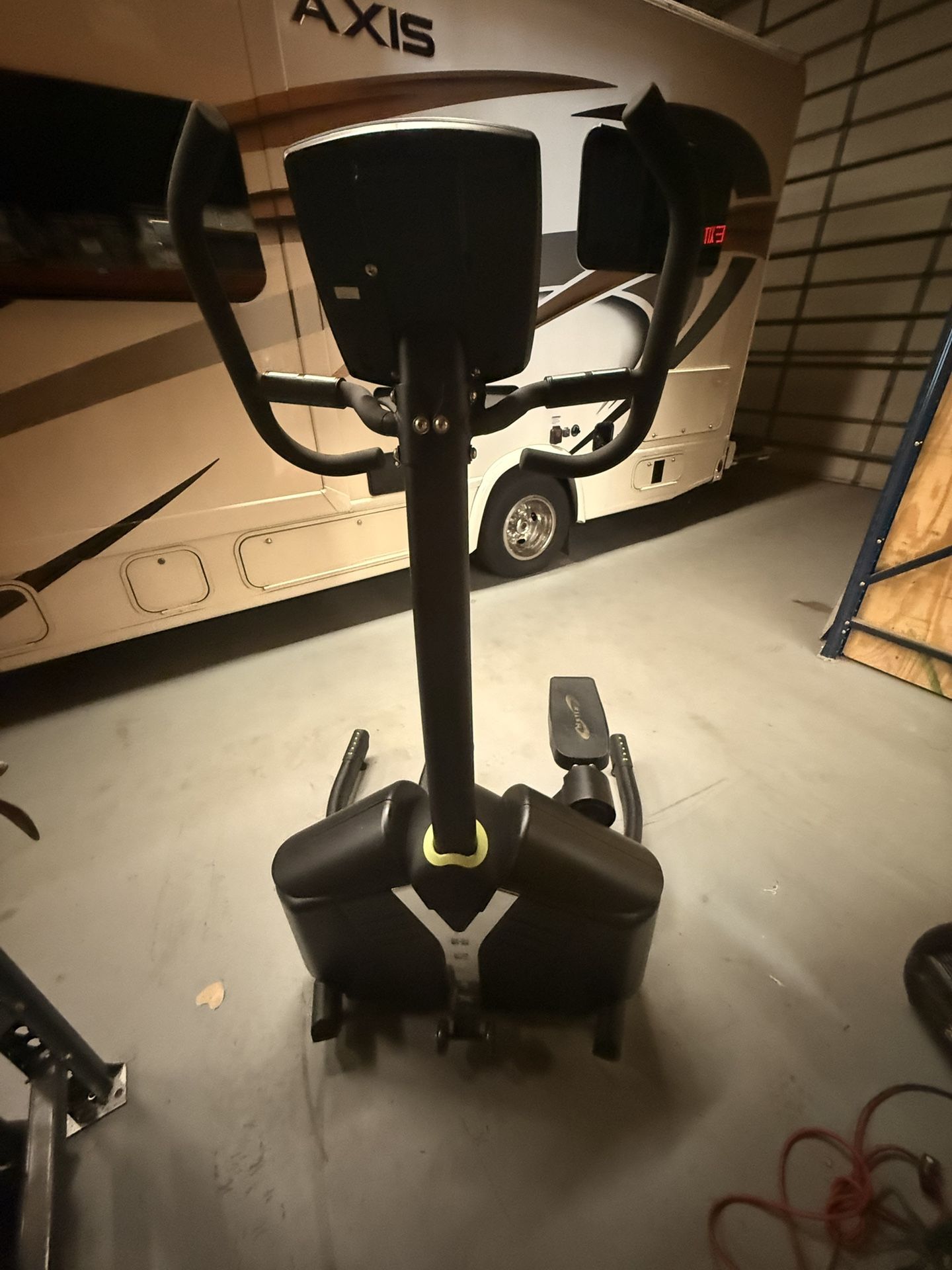 Helix HLT3500 Full Commercial Lateral Trainer