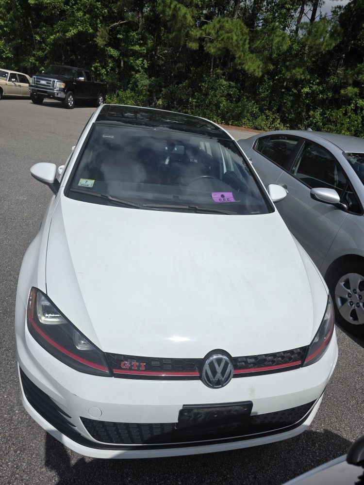 2016 Volkswagen GTI