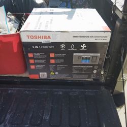 Toshiba Window AC 12,000 Btu