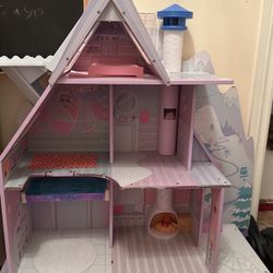 Doll House LOL Surprise
