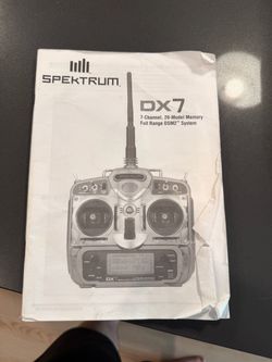 Spektrum DX7 7-Channel 2.4GHz Transmitter + Receiver + 4 Servos - Complete RC Bundle