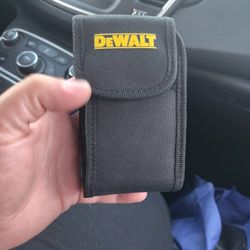 DeWalt Digital Distance Measure With Laser