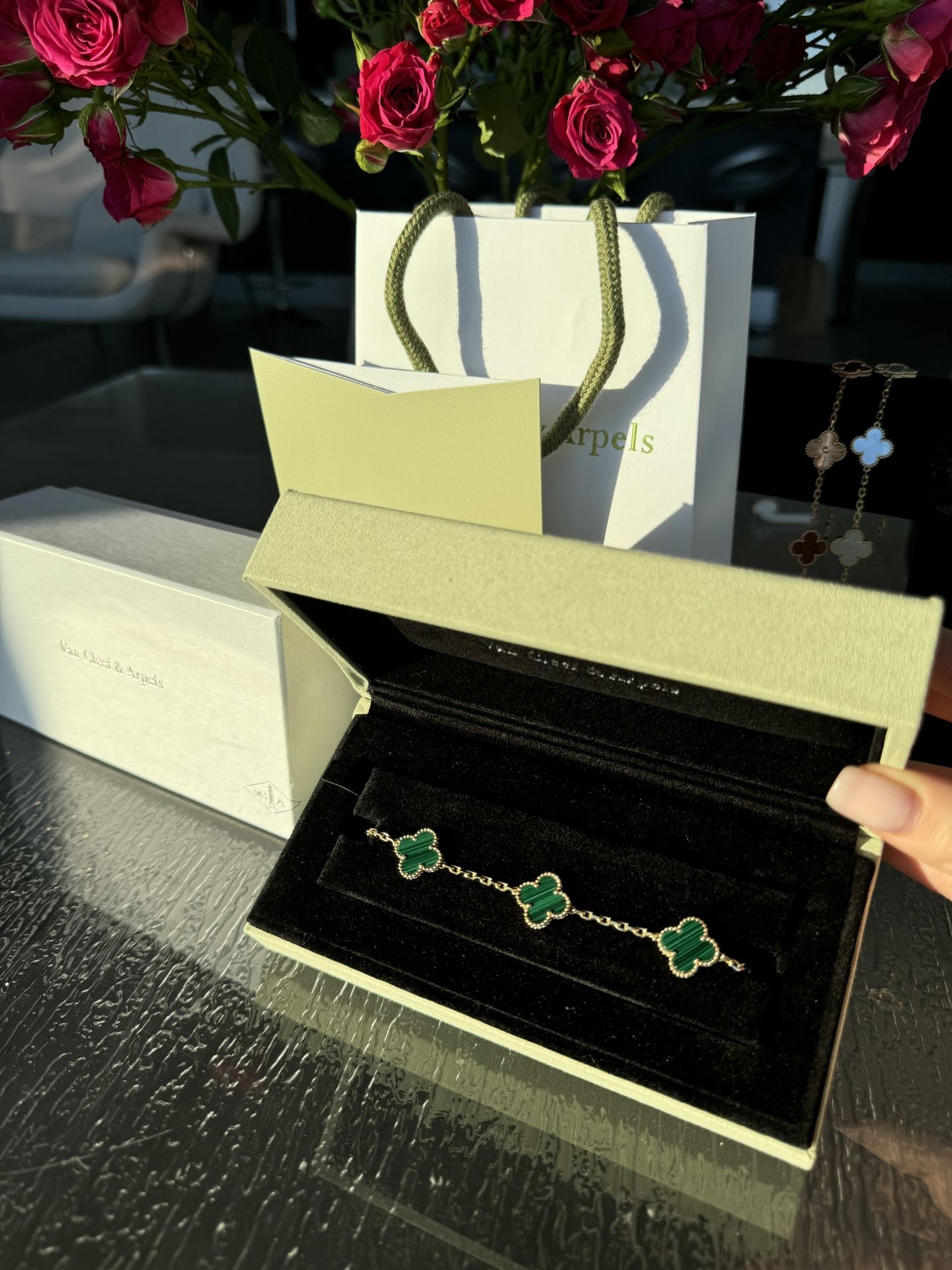 Van Cleef & Arpels Bracelet, 18k Gold, Malachite