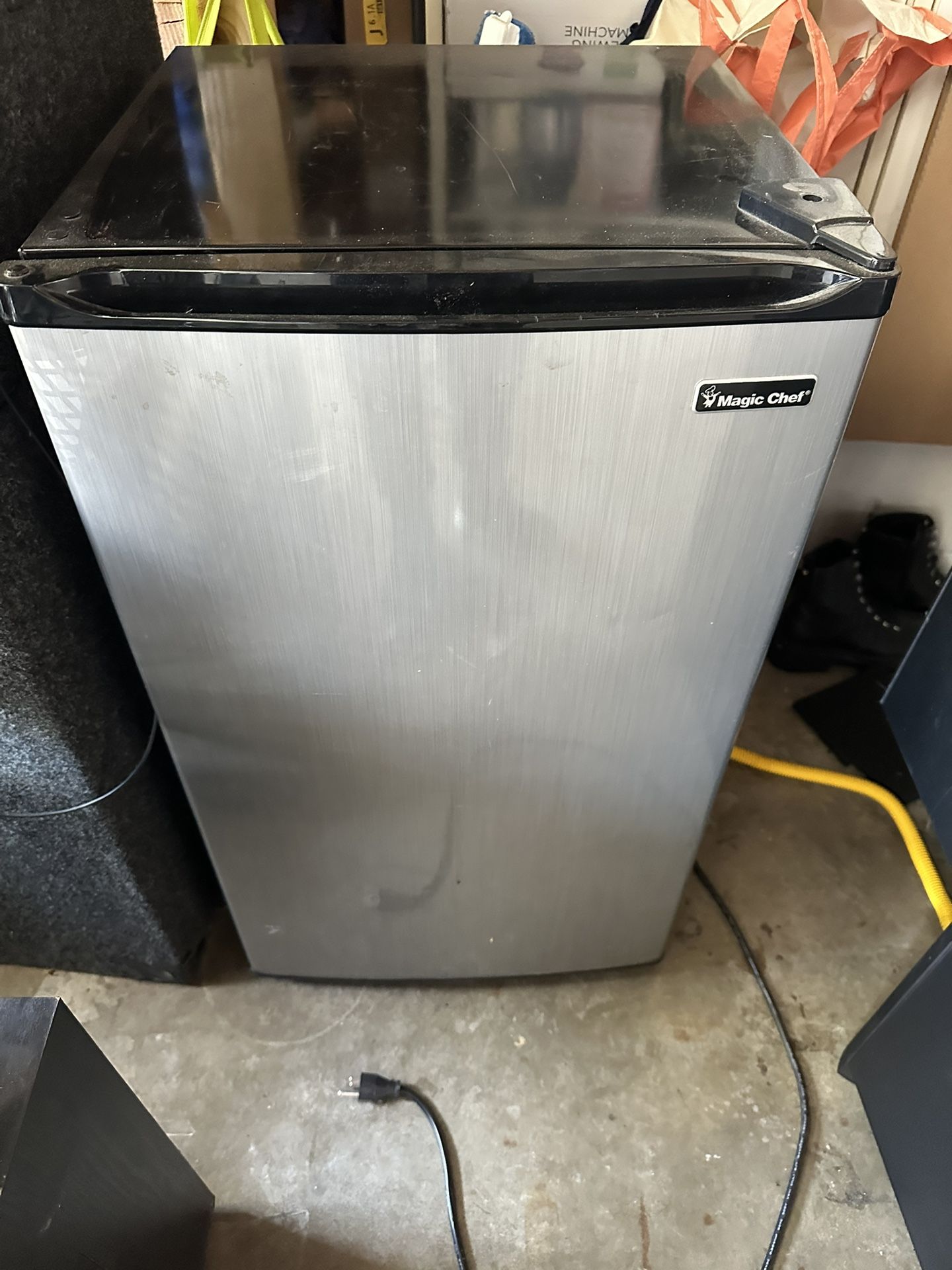 Magic Chef Mini Fridge