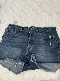 Women’s Levi Shorts