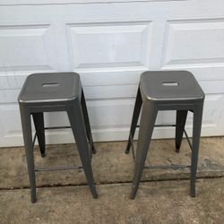 Bar Stools 