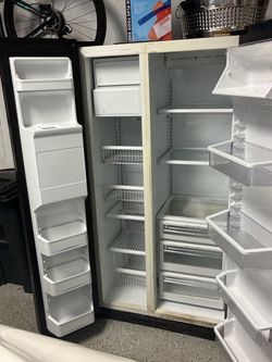 GE Refrigerator