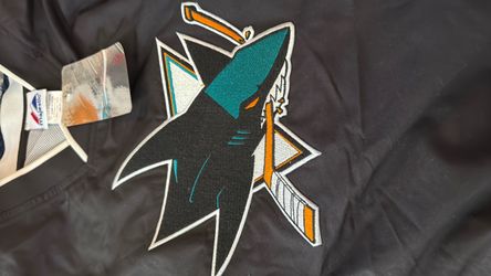 Majestic sports Sharks pull over