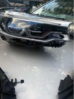 Bwm headligts for sale