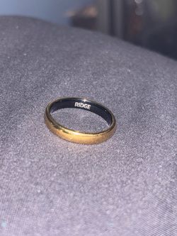 Ridge ring