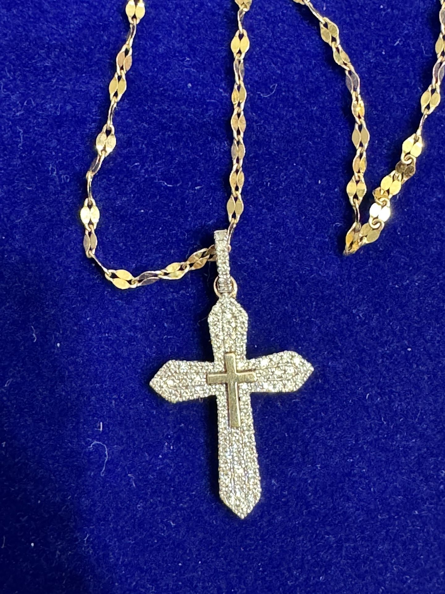 Cross Diamond Necklace 