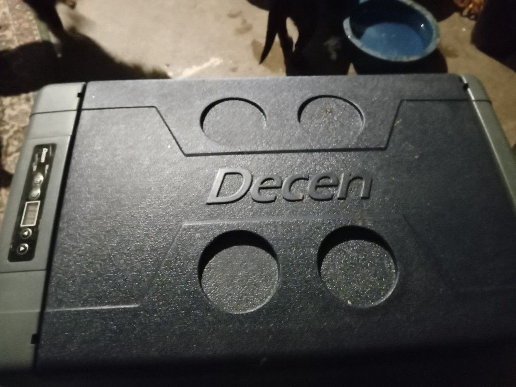 Decen Cooler