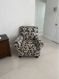 Side Chair
