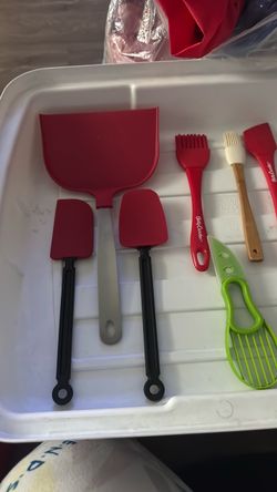 Cooking spoons