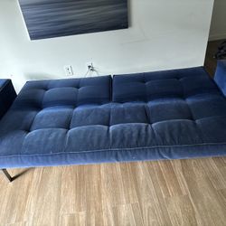 Couch That Folds