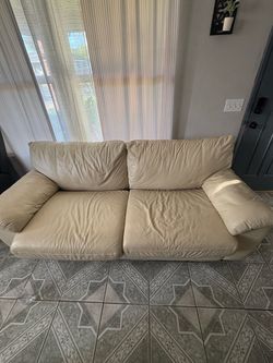 Pull out Couch