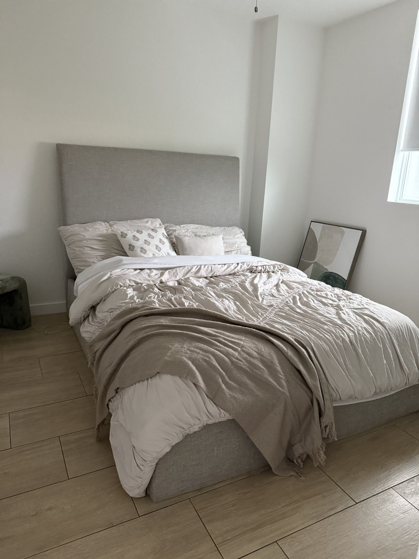 Queen Bed Frame 