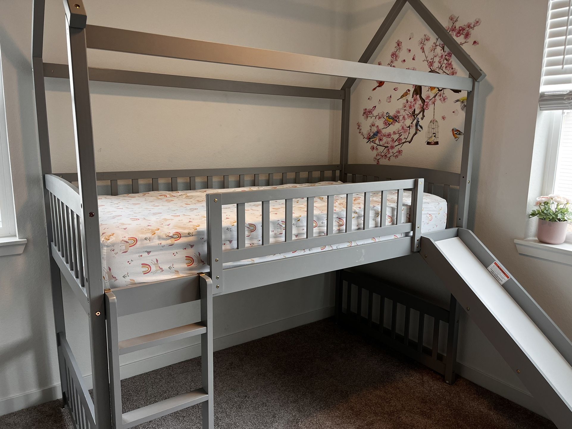 LOFT KIDS TWIN BED WITH SLIDE