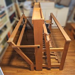 1988 Schacht Spindle FL8 standard loom