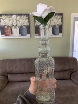 Clear Bottleneck Vase 