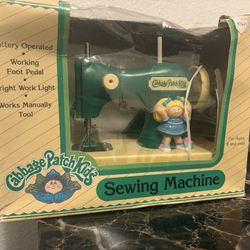 Vintage Cabbage Patch Doll Sewing Machine 