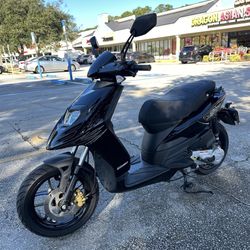 2013 Piaggio Typhoon 