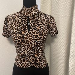 Leopard Print Top Size Large