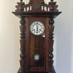 Antique R & A Porcelain Face & Pendulum Walnut Wood Wall Clock & Keys