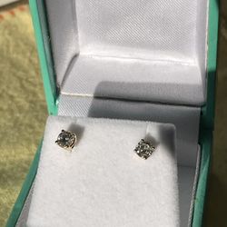 14K Yellow Gold Round Diamond Stud Earrings, 0.50 tcw, G COLOR VS1 CLARITY NATURAL ONLY screw backs 