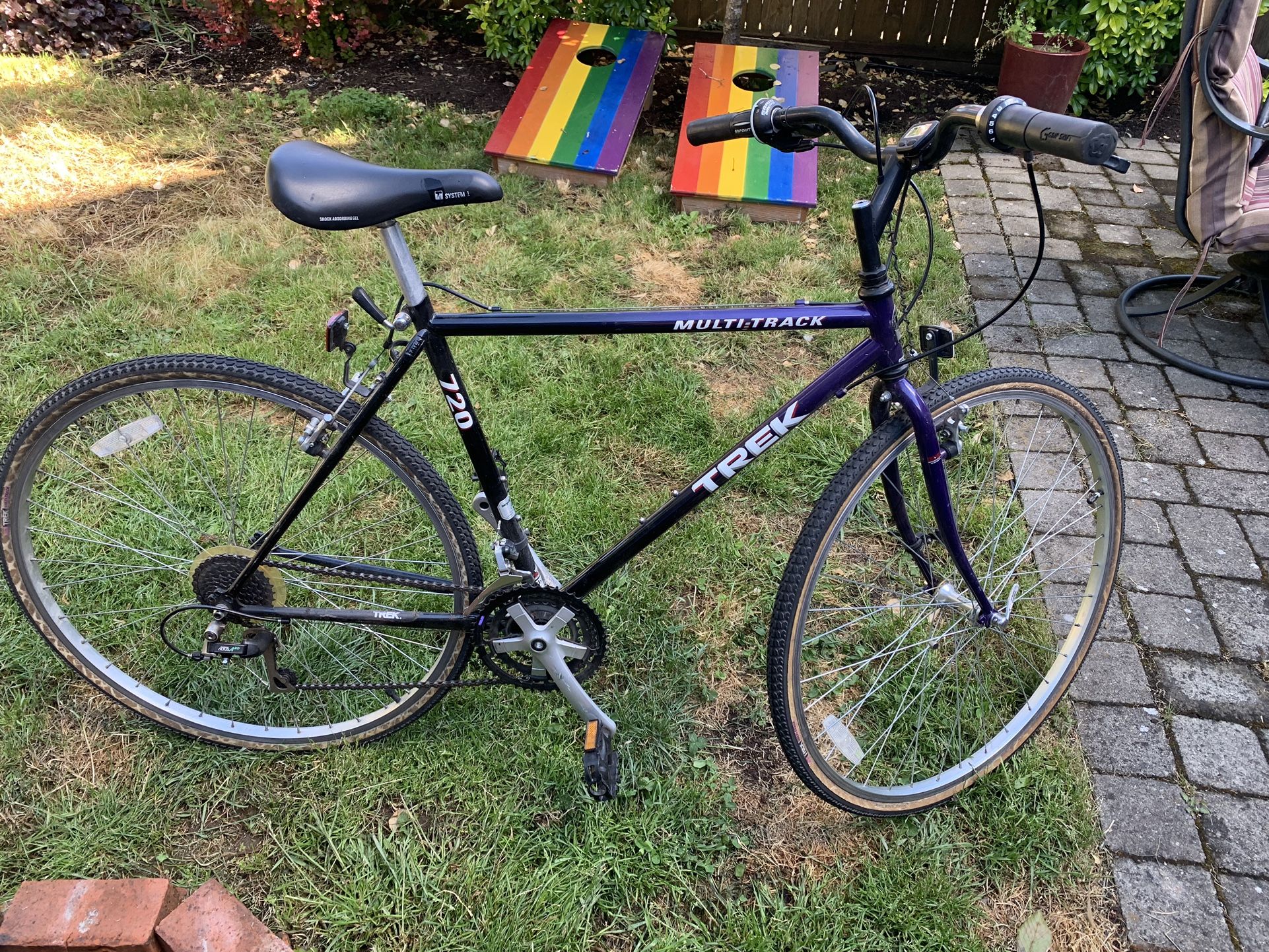 schwinn bicycle basket Retrieve:STTLW30LCH Added fun for young Ex more than70 - June 26 No. 9 Rover Leather