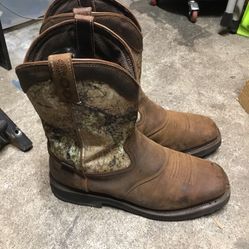 Cabela's 12EE Men's Pinedale Camo Waterproof Square-toe Western Work Boots (Like New)