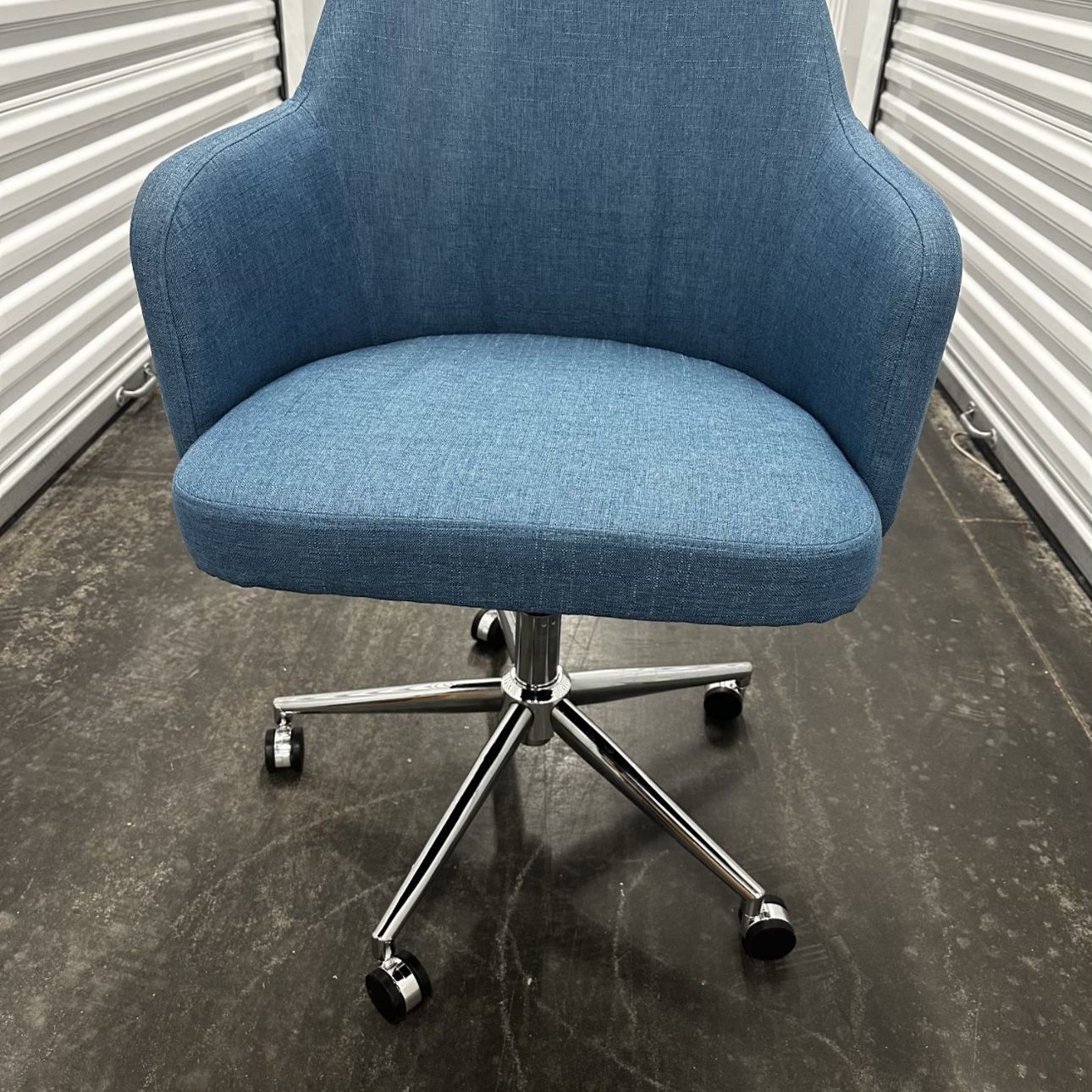 Blue  Office Ergonomic Chair 20 Pieces Wholesale By Pallet 