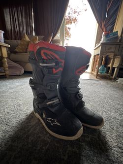 Tech 7s
