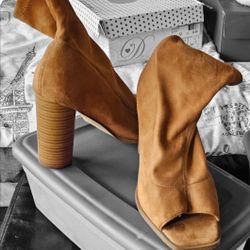 Tan suede heeled boots Size 8