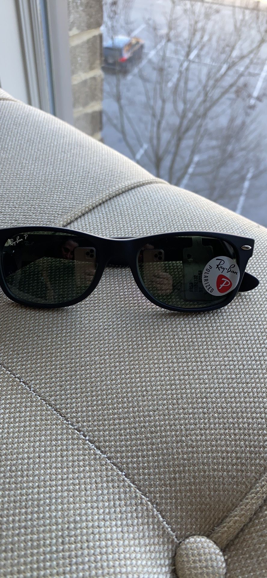 Clear Lv Glasses Color Is Dark Gray To Black for Sale in Hixson, TN -  OfferUp