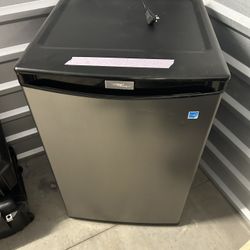 Danby Designer Mini Refrigerator 