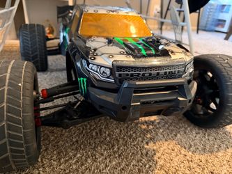 Arrma Kraton 8s with custom Monster body Hobbywing Max6 combo and Xmaxx front bumper OBO