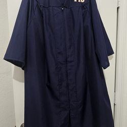 FIU Graduation Regalia
