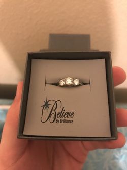 Sterling Silver Ring (Size 5)