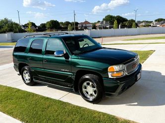 2002 GMC Yukon Denali