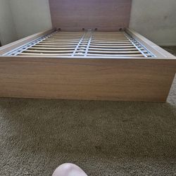 bed frame (Queen  size)