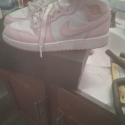 Retro 1's Girls