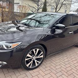 2017 Nissan Maxima