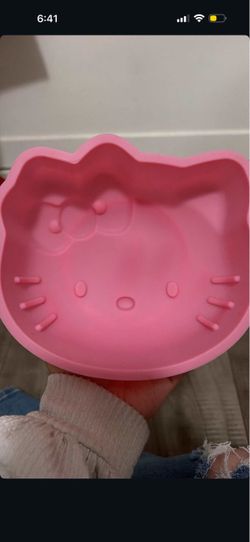 Hello kitty baking mold