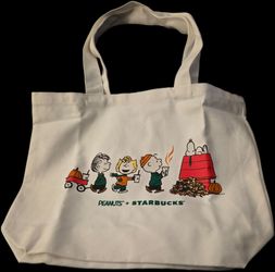 Starbucks x Peanuts Snoopy tote bag, NEW